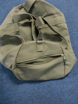 Heavyweight 19 inches vintage woodland canvas duffel bag shoulder bag sports equipment bag