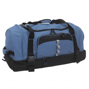 Big rolling travel duffle bag with retractable trolley handle