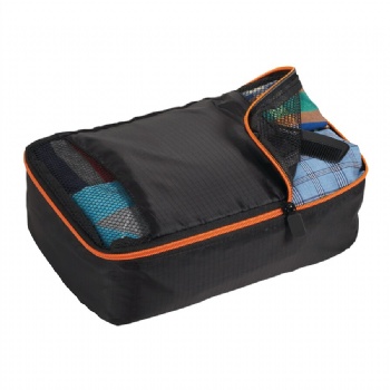 Compact three-piece set of polyester packing cubes