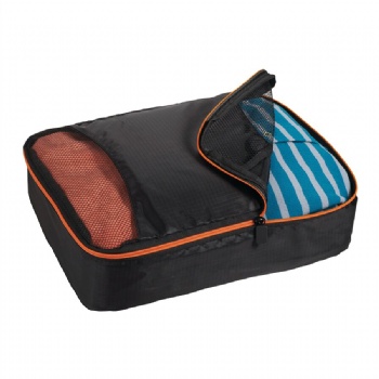 Compact three-piece set of polyester packing cubes